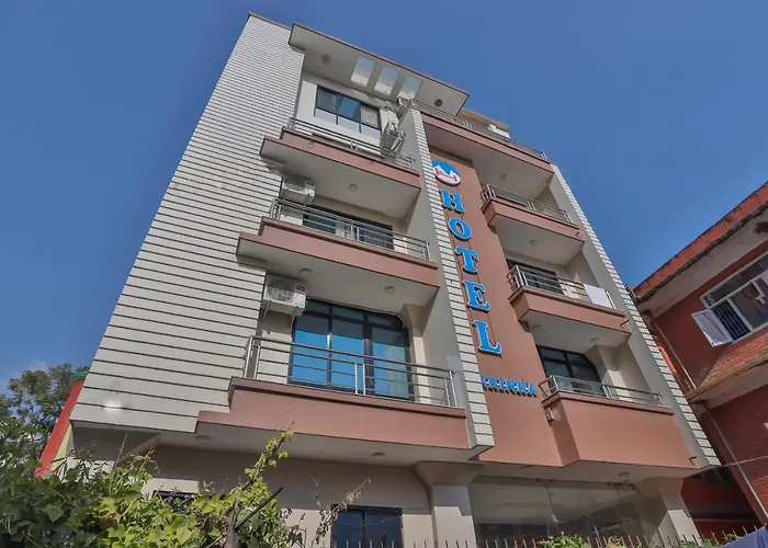 Hotel Marinha 3*