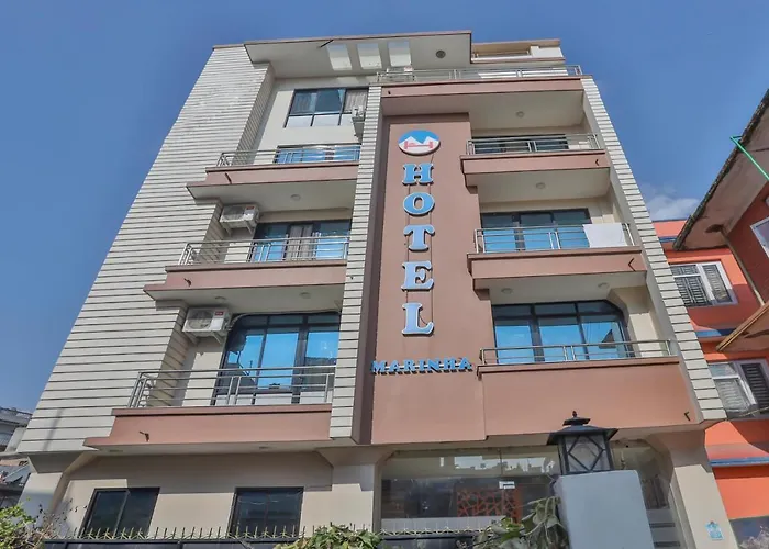 Marinha Hotel 3*